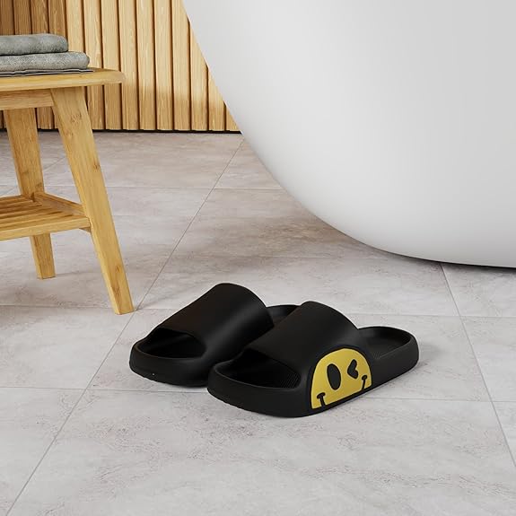 Sandals for Girls and Boys,Mens Slippers Sandals for Women,EVA Anti-Slip Indoor & Outdoor Kids Slippers Smile Face Open Toe Spa Bath Pool Gym House Casual Shower Shoes